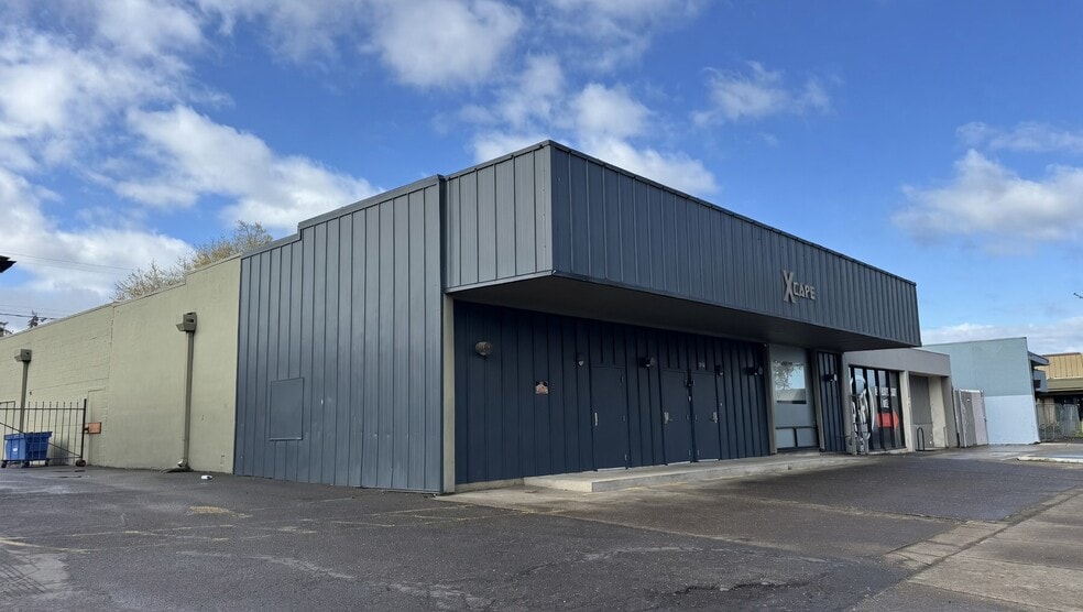 More Photos Of 1416 W 7th Ave, Eugene Freestanding For Lease