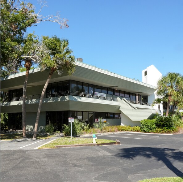 More Photos Of 2477 Stickney Point Rd, Sarasota Medical For Sale