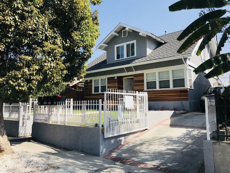 Primary Photo Of 208 N Coronado St, Los Angeles Apartments For Sale
