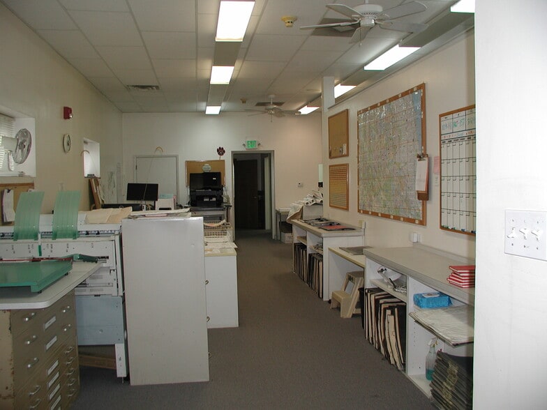 More Photos Of 909 E 31st St, La Grange Park Office For Sale