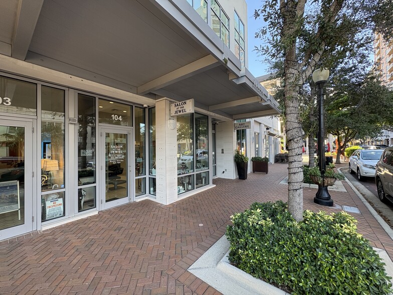 More Photos Of 1301 Main St, Sarasota Apartments For Sale