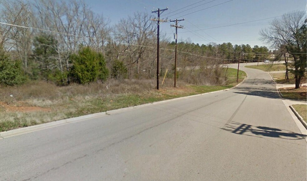 More Photos Of 3500 S Loop 256, Palestine Land For Sale