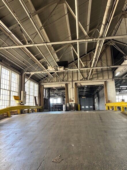 More Photos Of 2226 Clark St, Mount Pleasant Manufacturing For Sale