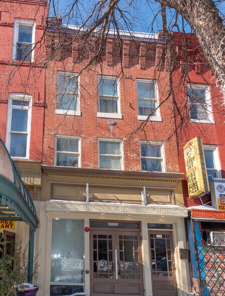 More Photos Of 316 S Broadway, Baltimore Storefront Retail Residential For Sale