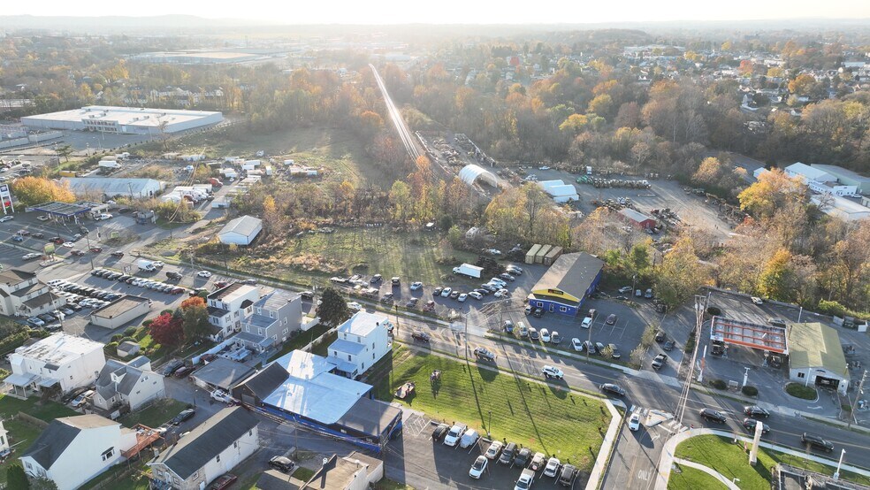 More Photos Of 1330 S 4th St, Allentown Land For Lease