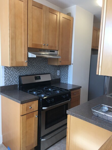 More Photos Of 6 E Sidney Ave, Mount Vernon Apartments For Sale