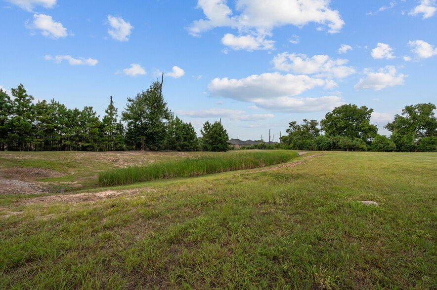 More Photos Of 1207 N Houston Ave, Humble Healthcare For Sale