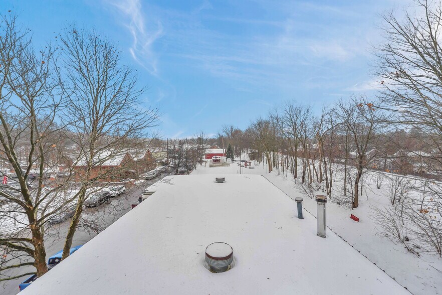 More Photos Of 47 Elm St, East Aurora Service For Sale