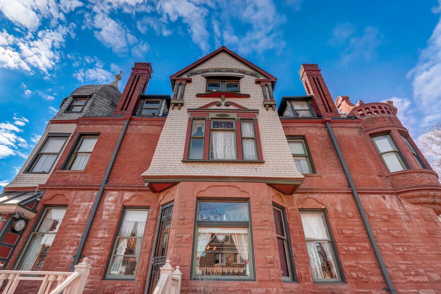 More Photos Of 3209 W Wells St, Milwaukee Hospitality For Sale