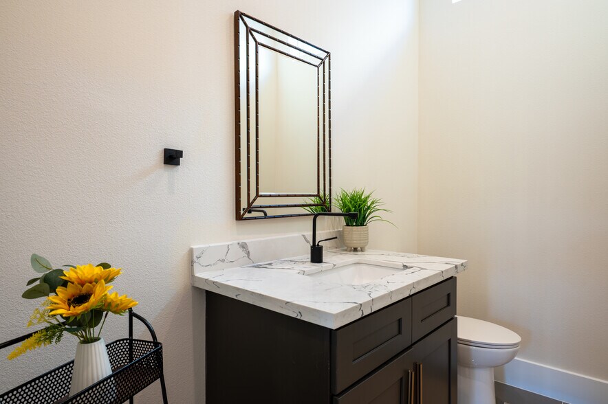 More Photos Of , Houston Multifamily For Sale