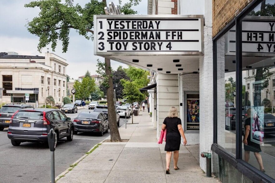 More Photos Of 76-90 Kraft Ave, Bronxville Movie Theatre For Sale