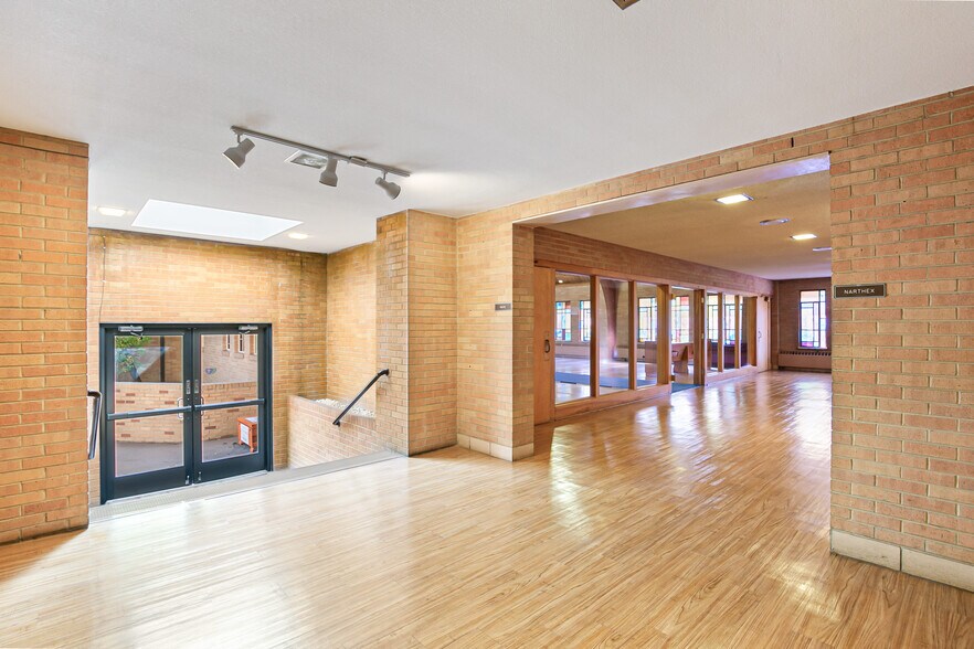 More Photos Of 3955-3995 N Irving St, Denver Religious Facility For Lease