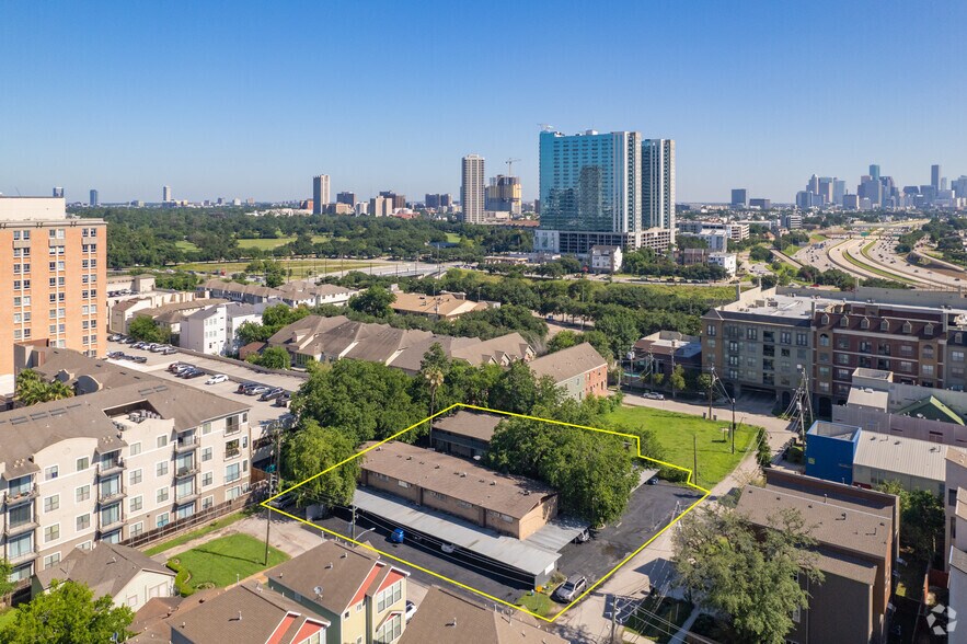 Primary Photo Of 6218 Gehring St, Houston Apartments For Sale