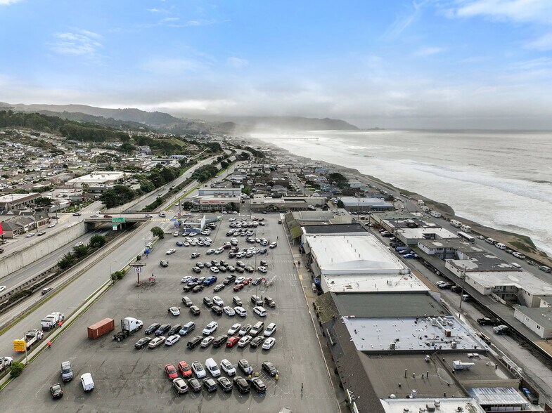 More Photos Of 482 Manor Plz, Pacifica Storefront For Sale