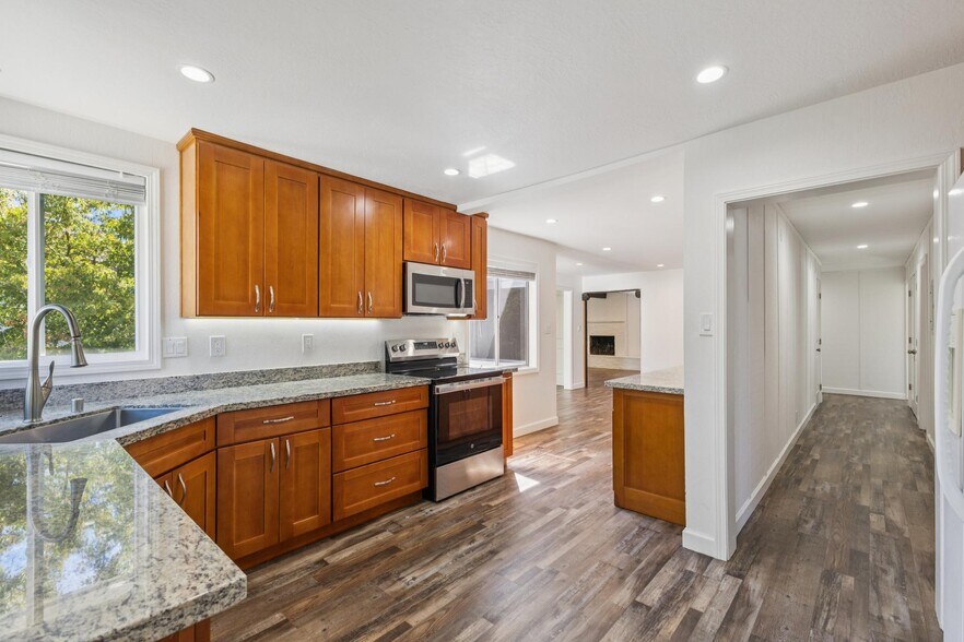 More Photos Of 3851 Vineyard Ave, Pleasanton Apartments For Sale
