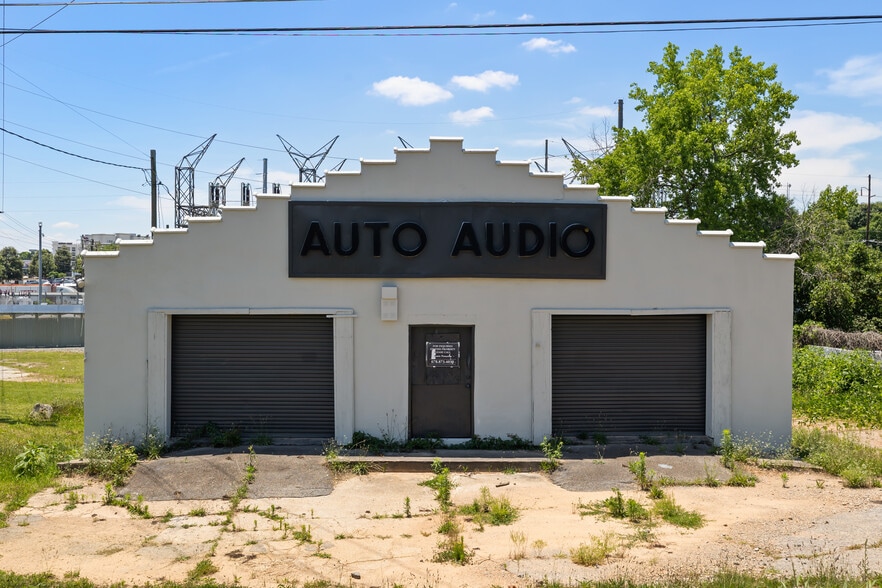 More Photos Of 1200 Central Ave, Atlanta Industrial For Sale