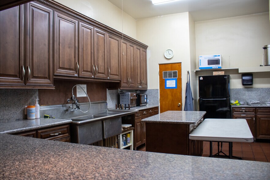 More Photos Of 3700 W Orange Ave, Anaheim Religious Facility For Sale