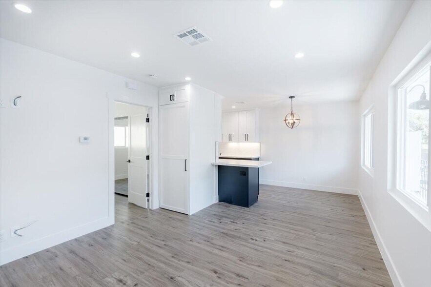 More Photos Of 2420 Grant Ave, Redondo Beach Apartments For Sale
