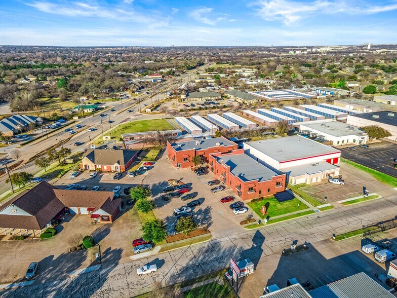 More Photos Of 1800 Industrial Blvd, Colleyville Loft Creative Space For Sale