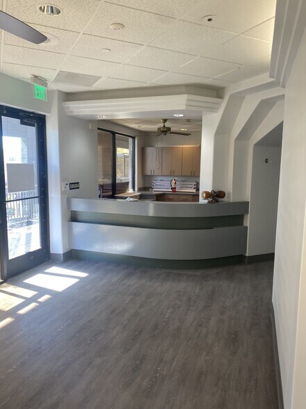 More Photos Of 8997 E Desert Cove Ave, Scottsdale Medical For Lease