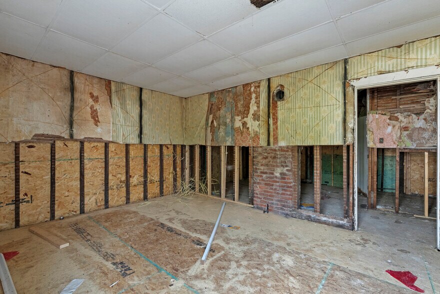 More Photos Of 330 N 29th St, Louisville Multifamily For Sale