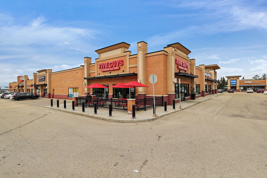 More Photos Of 993 Fir St, Sherwood Park General Retail For Lease