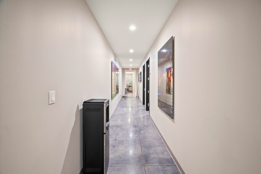 More Photos Of 7622 Eagle Ln, Spring Airplane Hangar For Sale