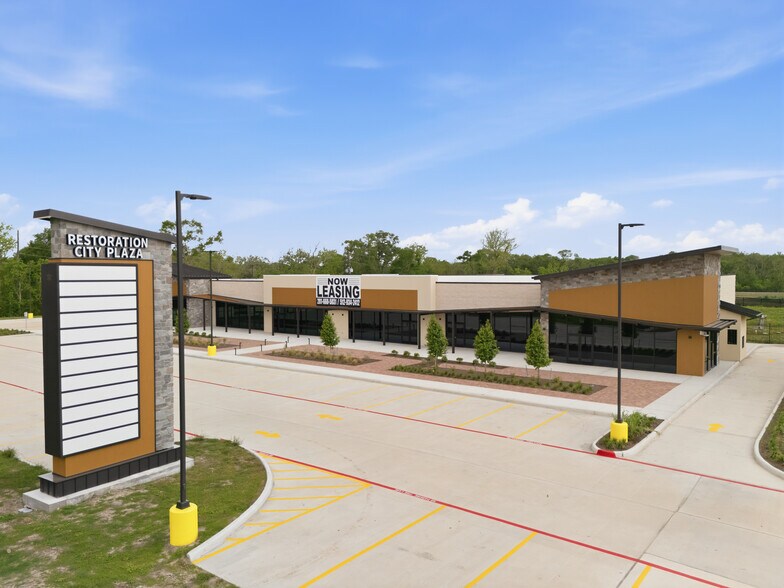 More Photos Of 7710 FM 521, Rosharon Storefront For Lease
