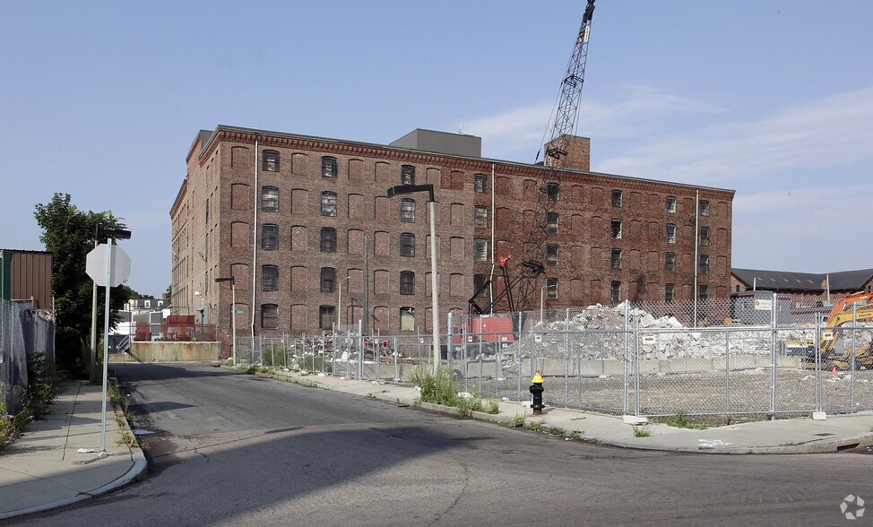 More Photos Of 30-32 George St, Boston Warehouse For Sale