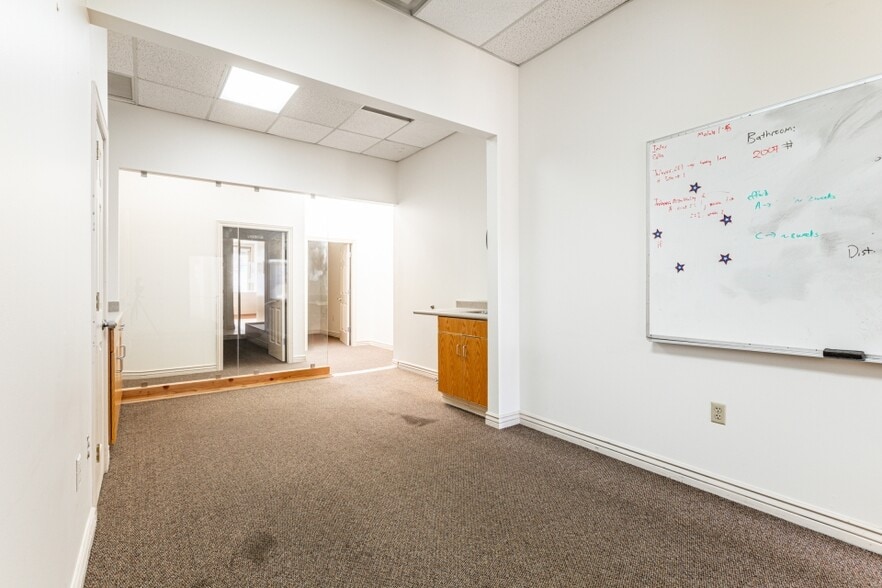 More Photos Of 55-65 N University Ave, Provo Office For Lease