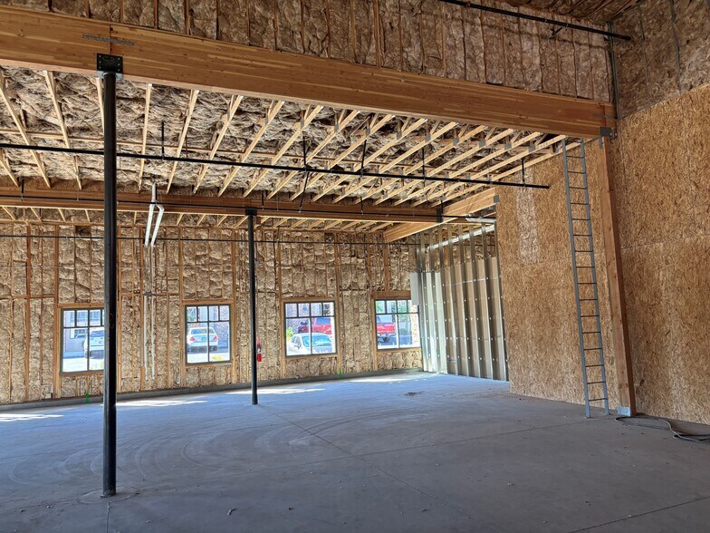 More Photos Of 2871 Saint Rose Pky, Henderson Medical For Lease