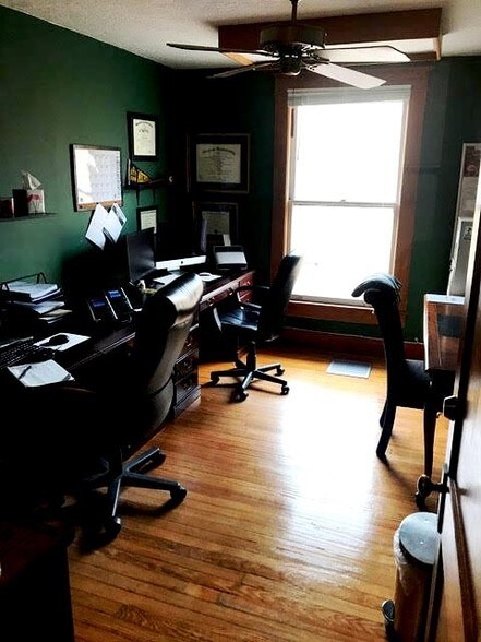 More Photos Of 233 3rd St N, Saint Petersburg Office For Lease