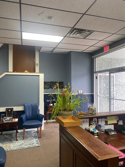 More Photos Of 193 Delaware Ave, Buffalo Office For Sale