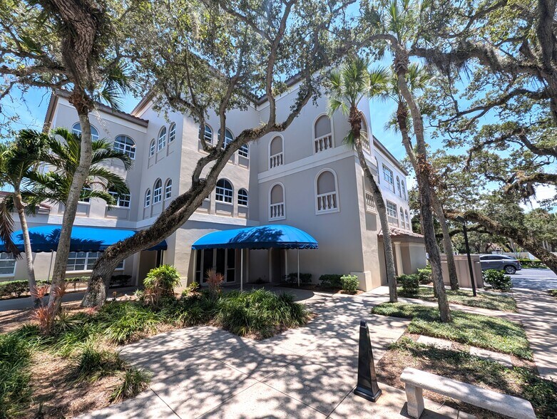 More Photos Of 1701 Highway A1A, Vero Beach Office For Lease