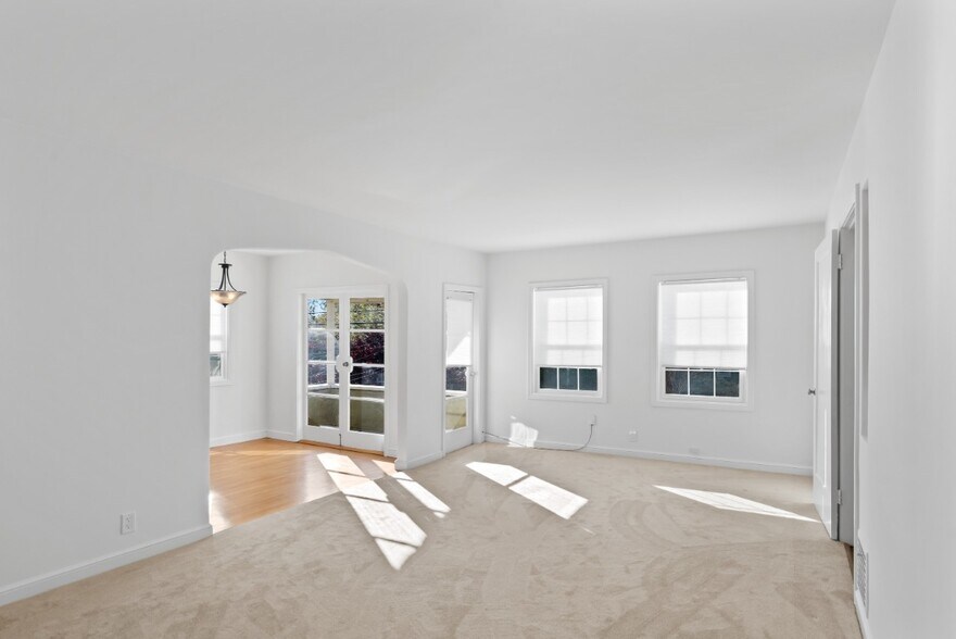 More Photos Of 476 42nd St, Oakland Apartments For Sale