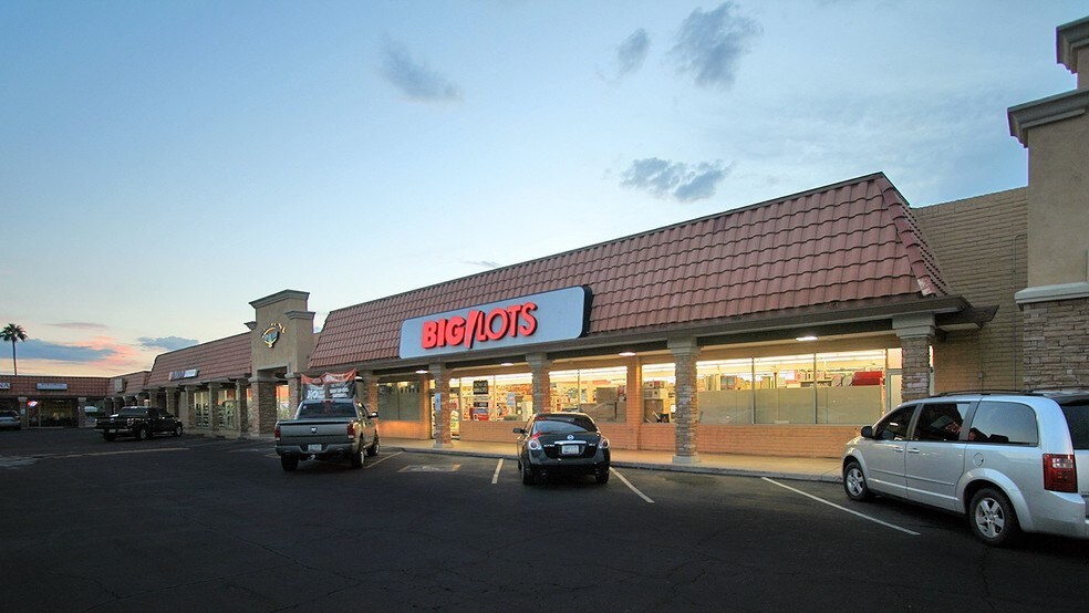 More Photos Of 13620 N 35th Ave, Phoenix General Retail For Lease