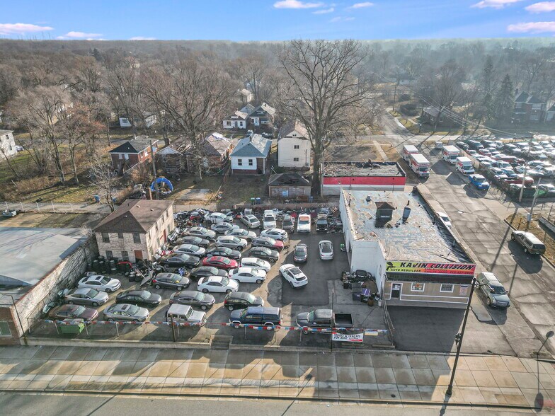 More Photos Of 3595 Broadway, Gary Industrial For Sale