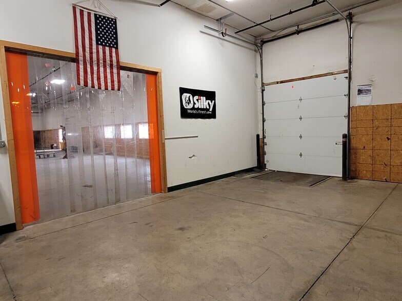 More Photos Of 4484 Allen Rd, Stow Warehouse For Lease