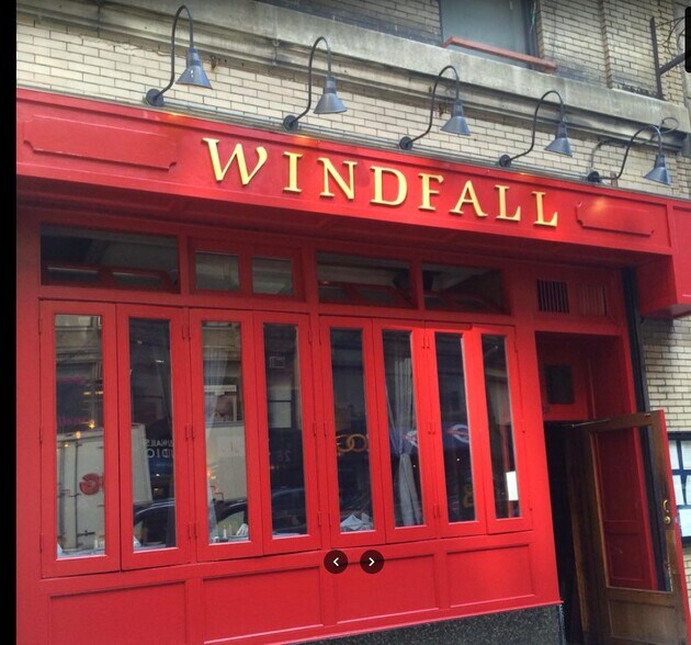 Primary Photo Of 23 W 39th St, New York Storefront Retail Office For Lease