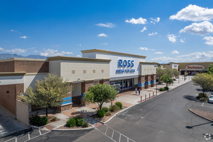 More Photos Of 3413-3761 E Broadway Blvd, Tucson Unknown For Lease