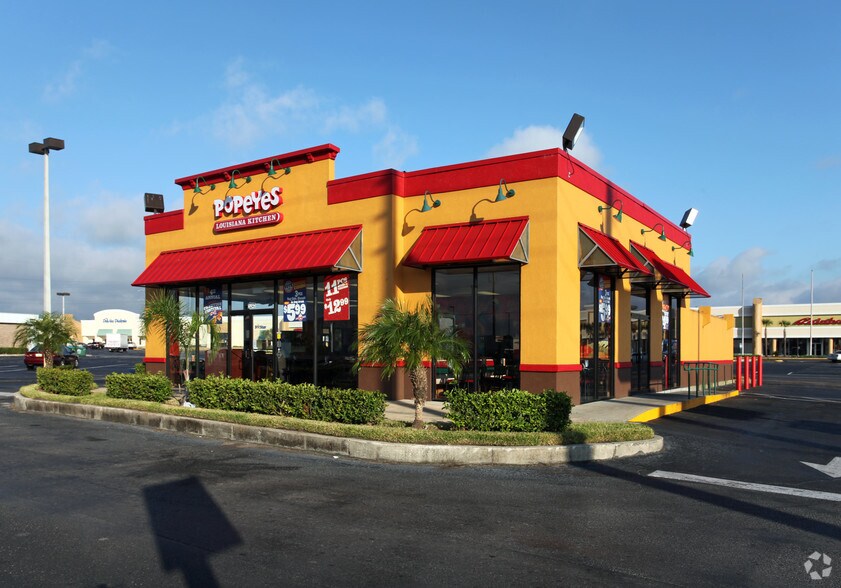 More Photos Of 5101-5403 W Colonial Dr, Orlando Unknown For Lease