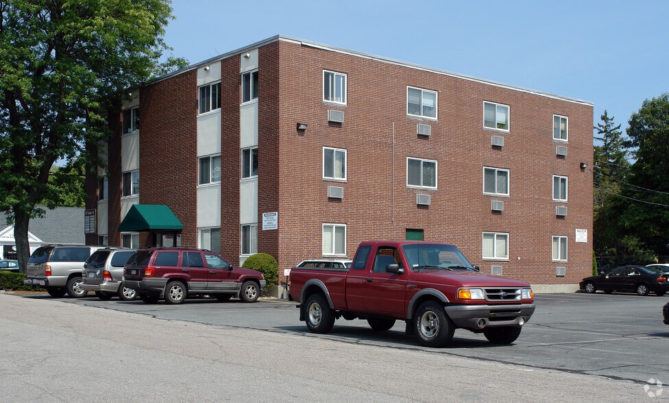More Photos Of 33 Union St, Weymouth Office For Lease
