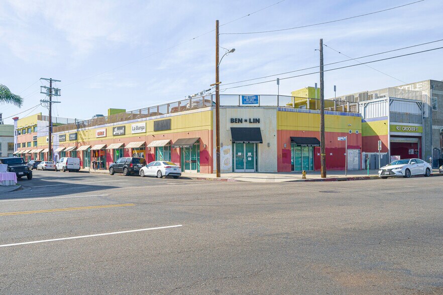 More Photos Of 921 Crocker St, Los Angeles Storefront Retail Office For Sale