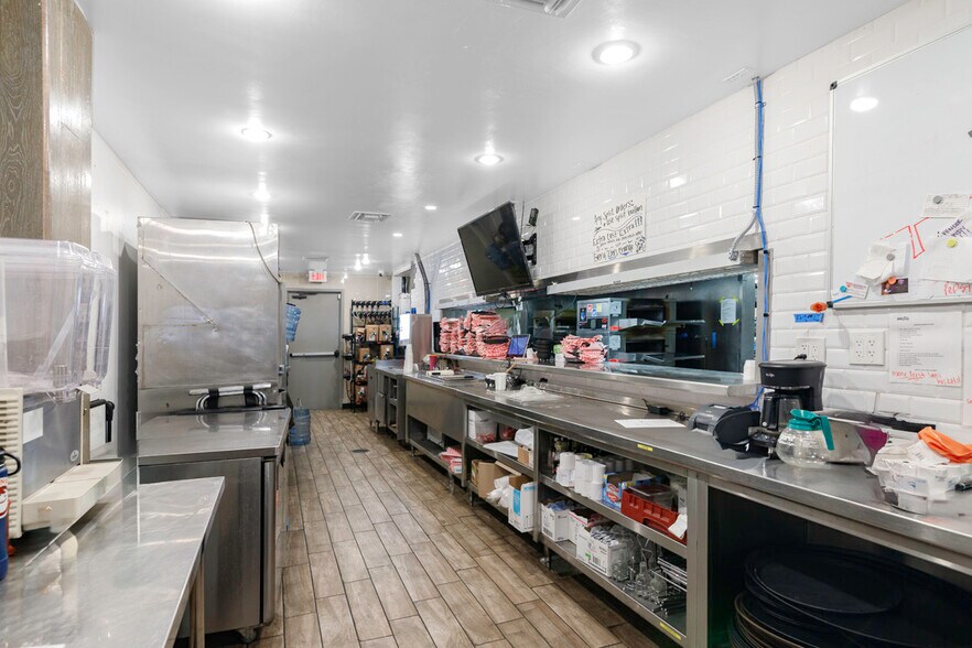 More Photos Of 4906 E Main St, Mesa Restaurant For Sale