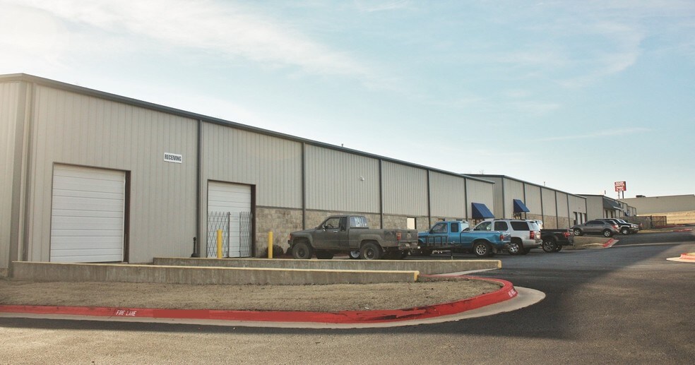 More Photos Of 5322-5478 Bleaux Ave, Springdale Unknown For Lease