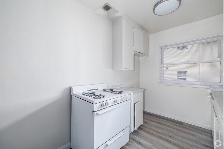 More Photos Of 4839 W Slauson Ave, Los Angeles Apartments For Sale