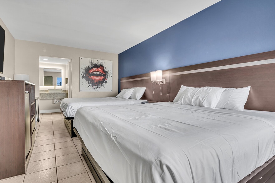 More Photos Of 61 Sumner Ave, Seaside Heights Hotel For Sale