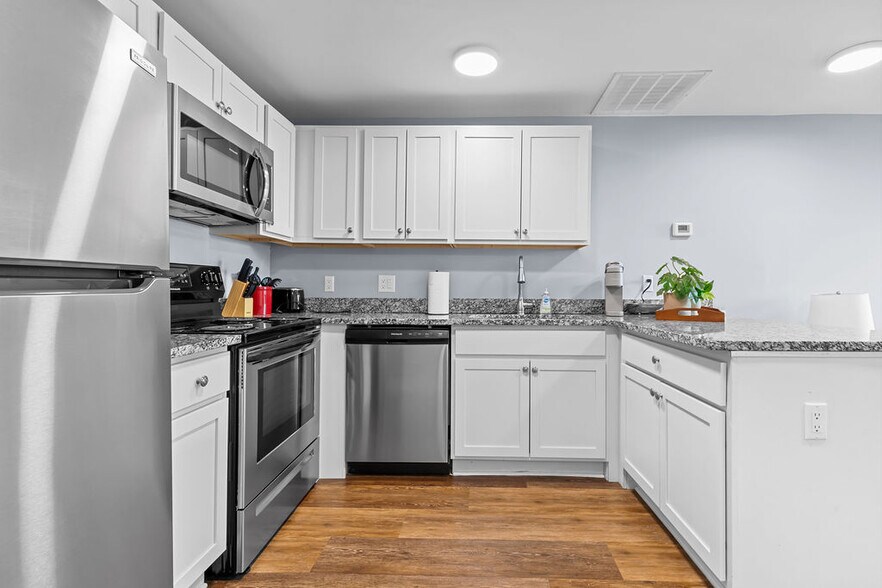 More Photos Of , Columbus Multifamily For Sale