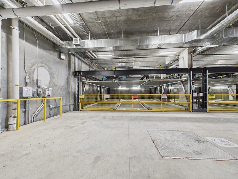 More Photos Of 9900 Venice Blvd, Culver City Apartments For Lease