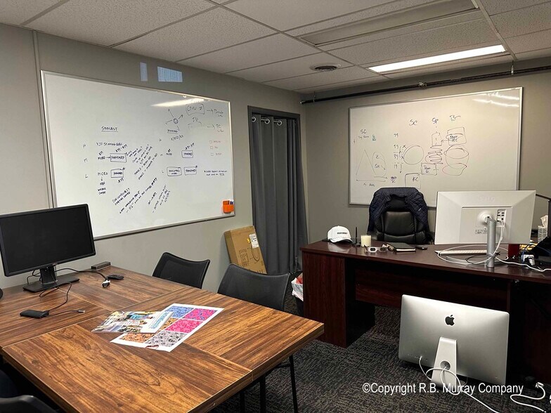 More Photos Of 1851 E Florida St, Springfield Warehouse For Lease